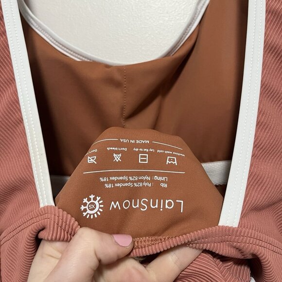 LainSnow Ocean Isle Women's One Piece Bathing Suit in Sangria Size XS - Picture 5 of 9